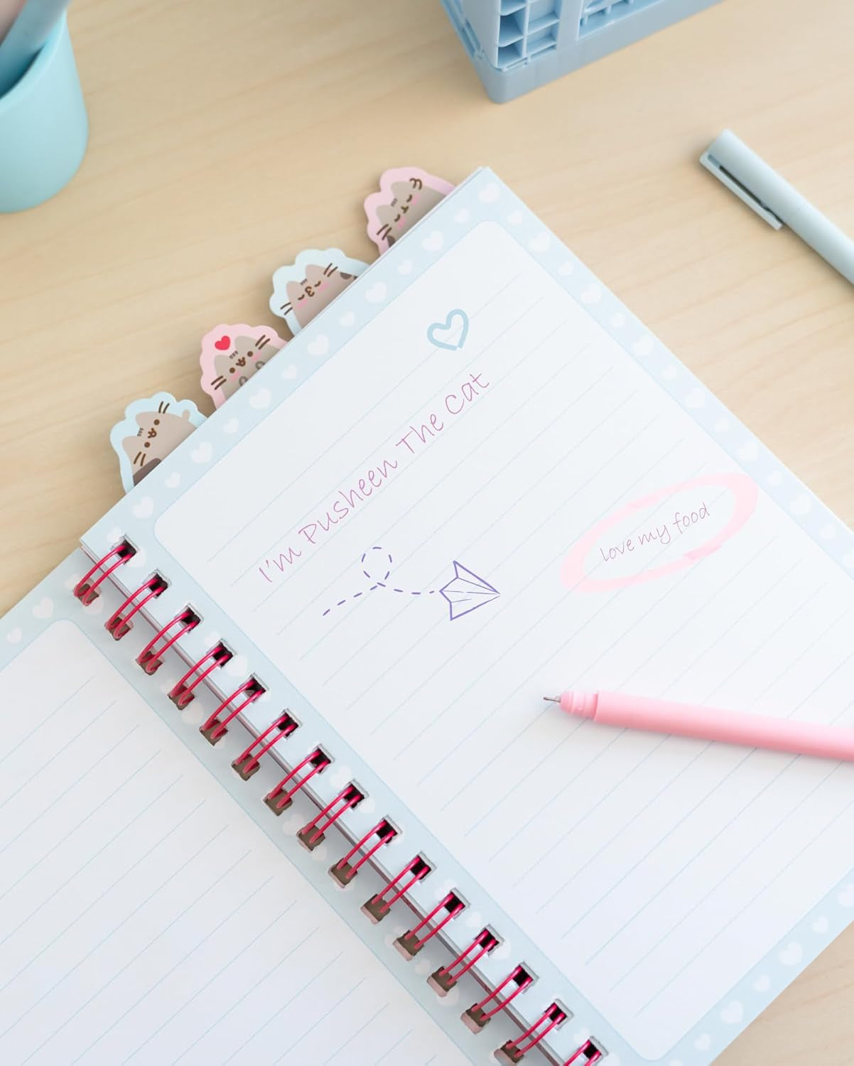 Quaderno Appunti A5 Pusheen Purrfect - Quaderno Con Anelli Bullet Journal Puntinato Diviso in Sezioni Con 4 Separatori E Copertina Morbida, 160 Pagine | Scuola Cancelleria, Diario Personale