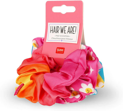 - Set Di 3 Hair Scrunchies Hair We Are, Elastici per Capelli, Elastici Arricciati Con Tessuto Effetto Satinato, Beauty, Hairstyle, Tema Daisy